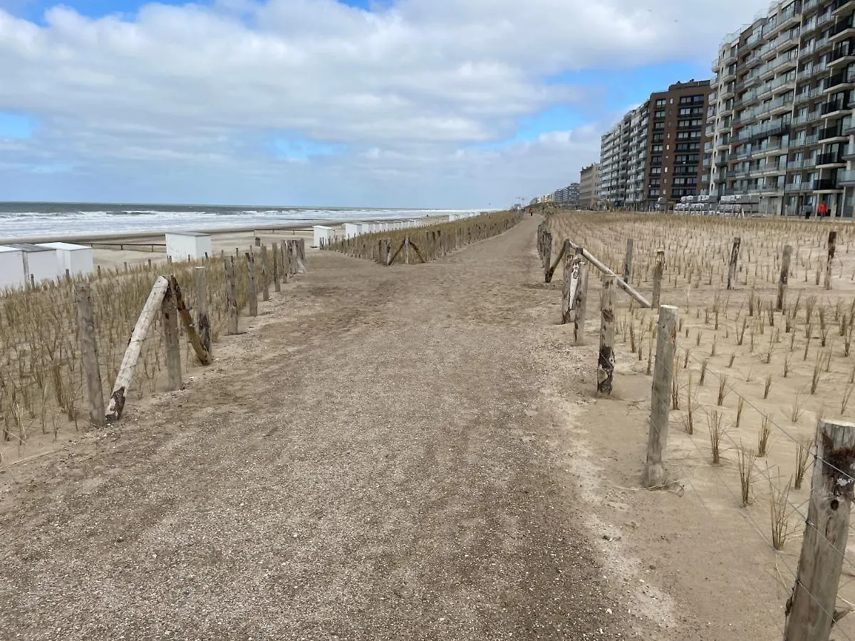 Zeedijk Westende Nautilus ميدل كيرك بلجيكا